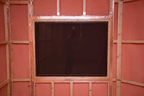 1.5m X 1.2m RF Shielded Window with Wooden or Al Alloy Frame Compliant with MIL-STD-285 and IEEE 299 for Secure Communication Rooms